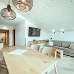 Harmls 3* Flachau