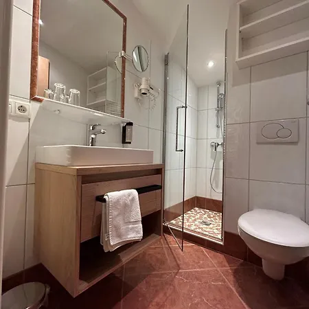 Harmls Hotel apartamentowy 3*