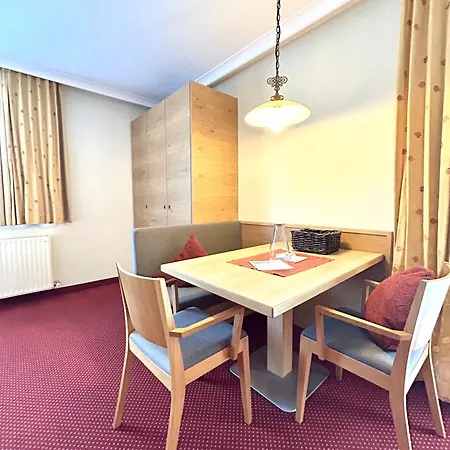 Harmls Aparthotel Flachau