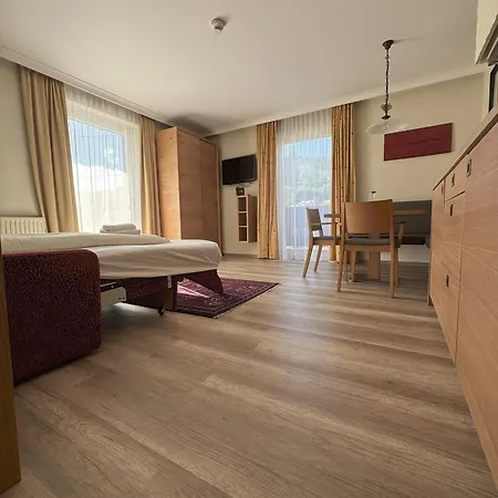 Aparthotel Harmls 3*