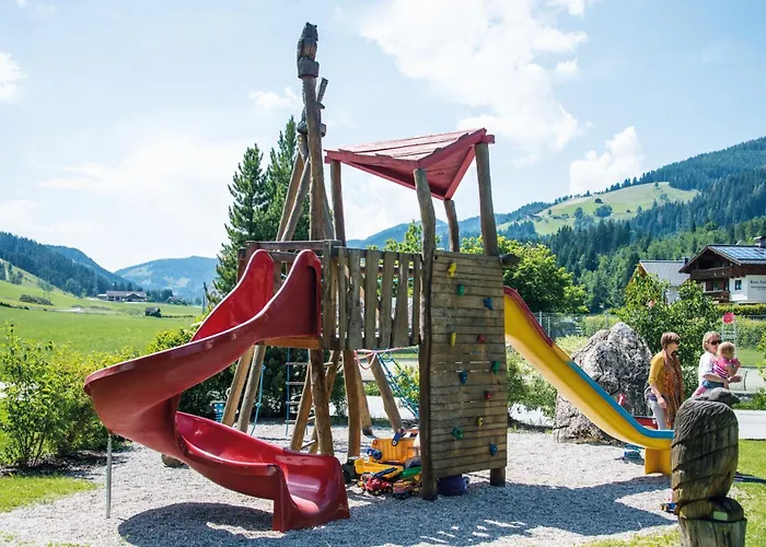 Harmls Hotel apartamentowy Flachau