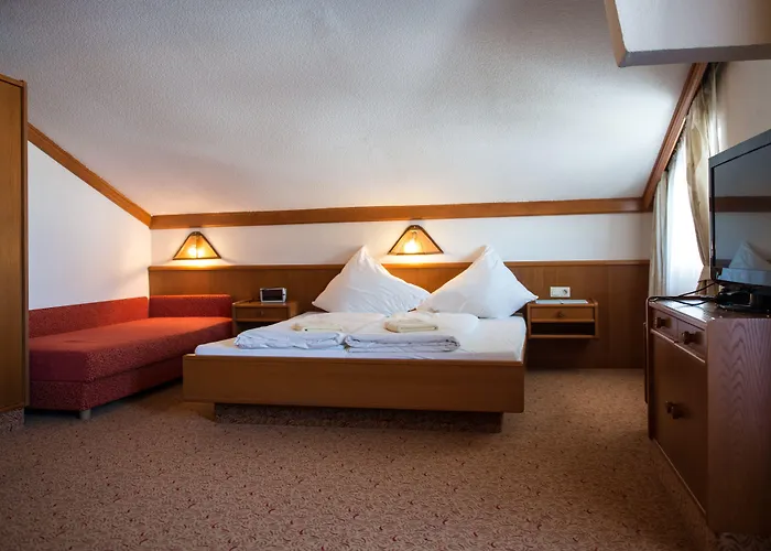 Harmls Apartmanhotel 3*