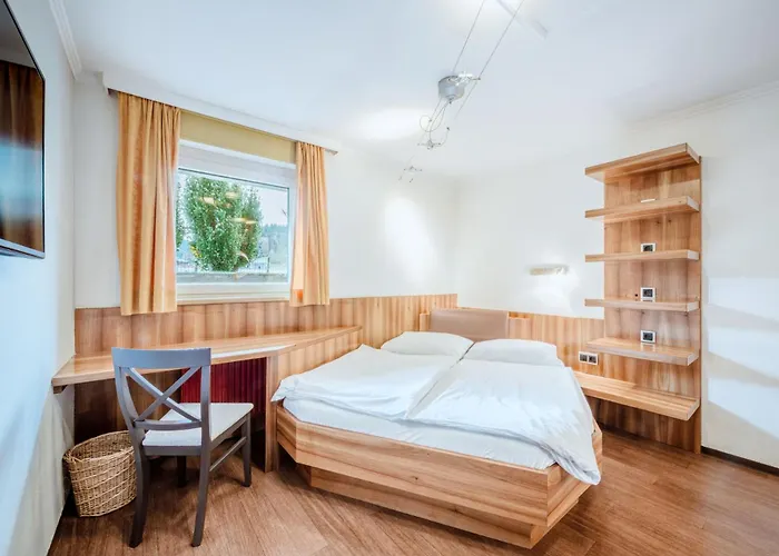 Hotel apartamentowy Harmls 3*