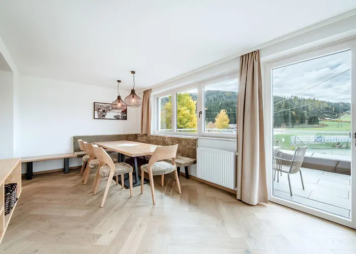 Apartmanhotel Harmls 3*